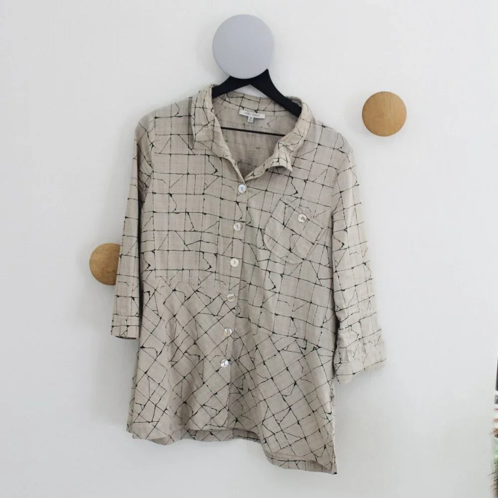VINTAGE John Mark Geometrical Assymetrical Button Down Shirt Size Medium - Picture 1 of 4